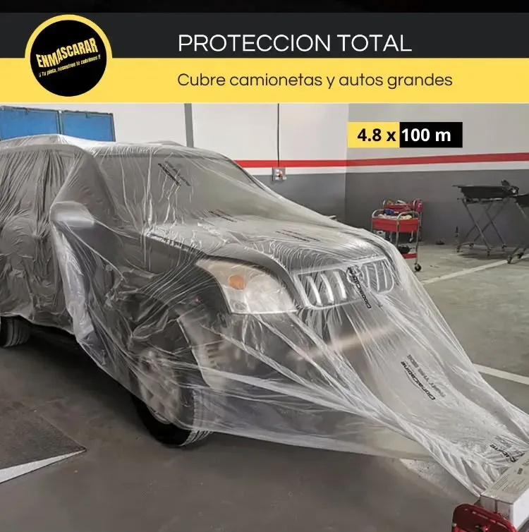 Camioneta cubierta por completo con plástico para enmascarar de 4.8 m de ancho